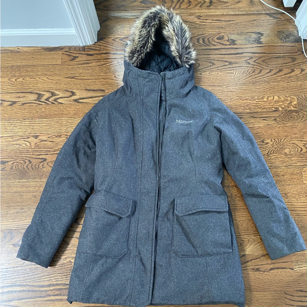 Marmot Georgina Featherless Insulated Coat In Dark Gey View 4
